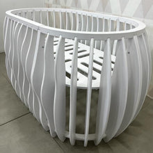 Load image into Gallery viewer, Mola Gradient Crib