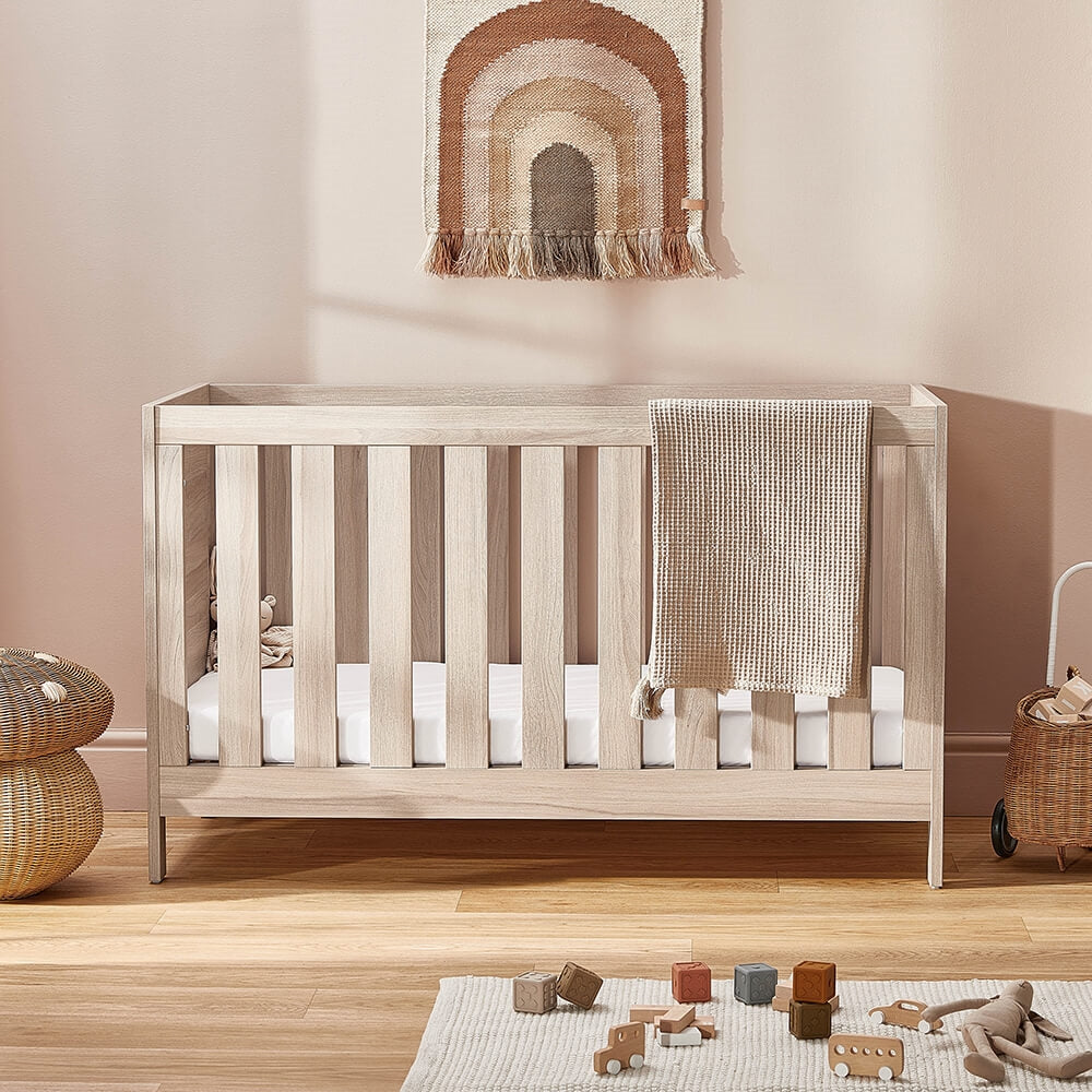 Silver Cross Bromley Convertible Cot Bed-Oak