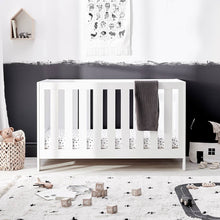 Load image into Gallery viewer, Silver Cross Finchley 3-piece Nursery Set with Convertible Cot Bed, Dresser and Wardrobe - White