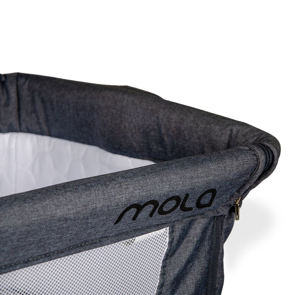 Mola Co Sleeper Crib -With Rocking Bar